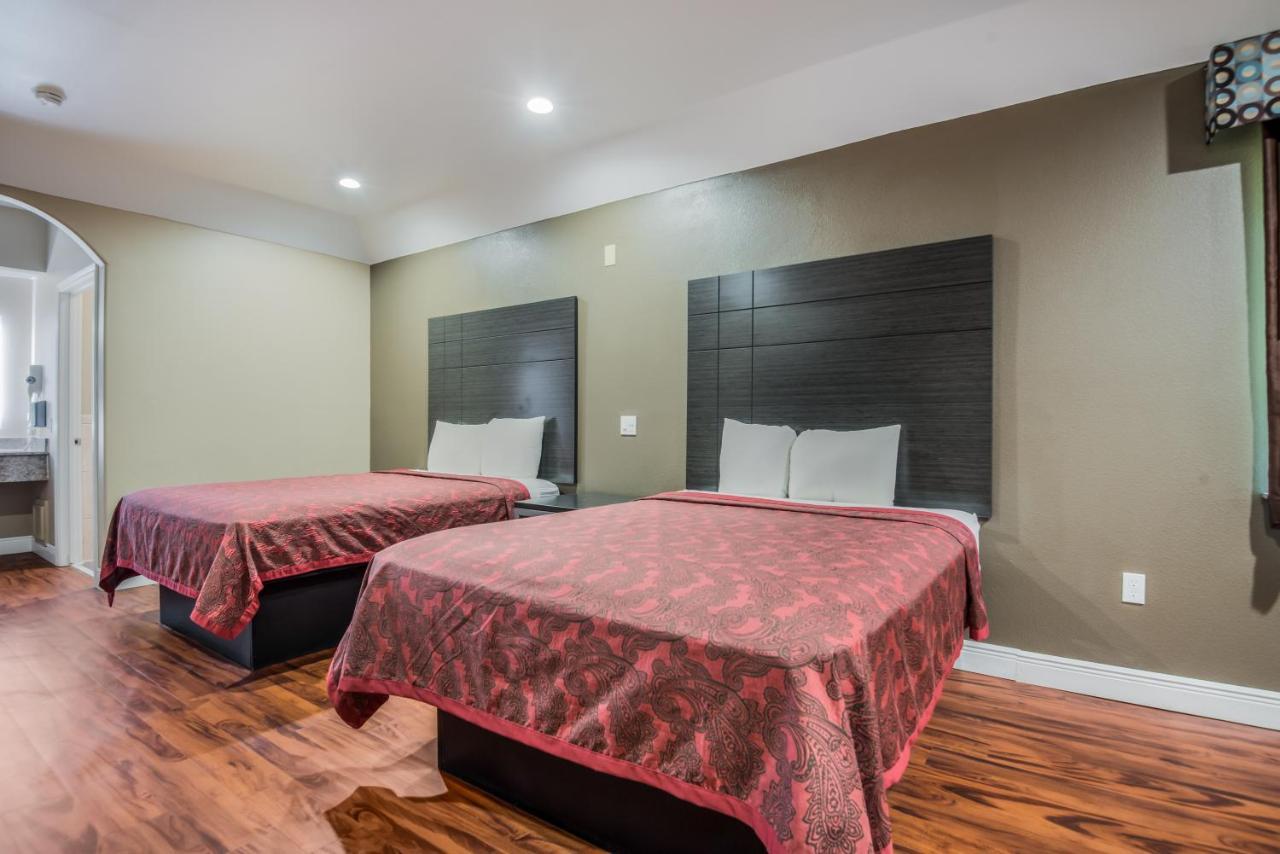 Scottish Inns & Suites Iah Airport-Beltway 8 Houston Extérieur photo