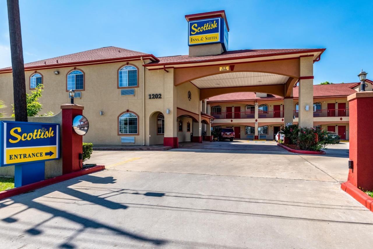 Scottish Inns & Suites Iah Airport-Beltway 8 Houston Extérieur photo
