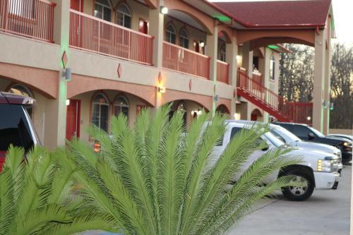 Scottish Inns & Suites Iah Airport-Beltway 8 Houston Extérieur photo